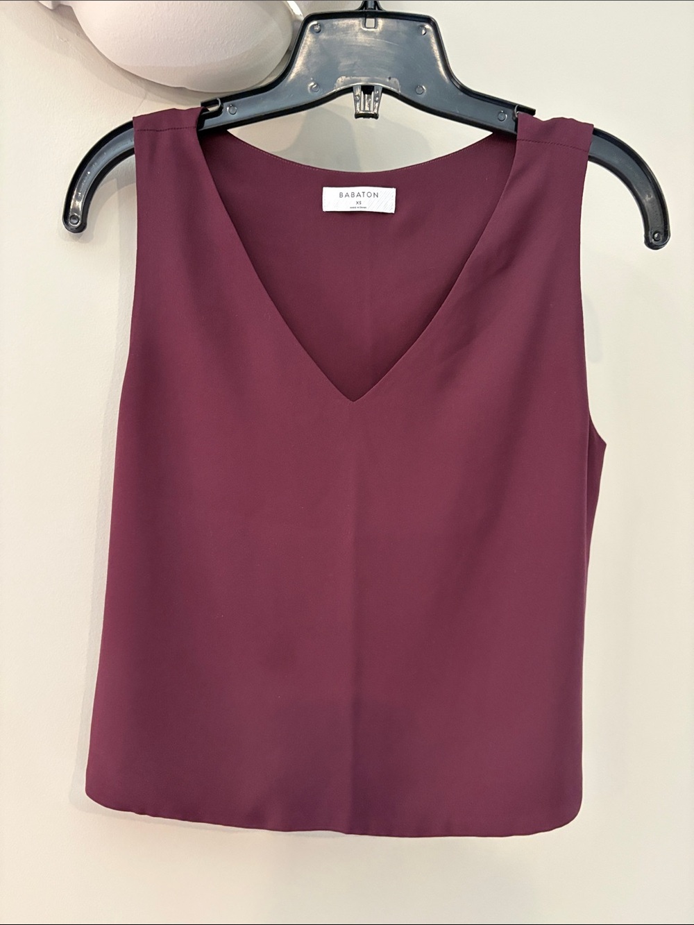 Babaton Sleeveless V-Neck Camisole in Burgundy